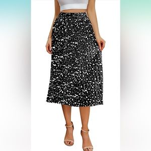 NWT Pleated Midi Skirt